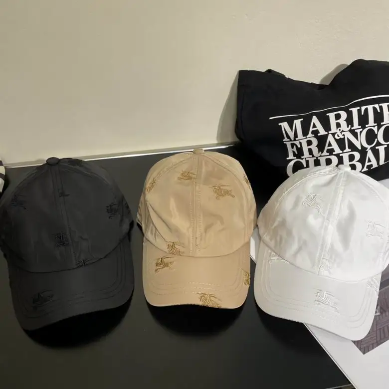 Burberry Cap dxn (15)